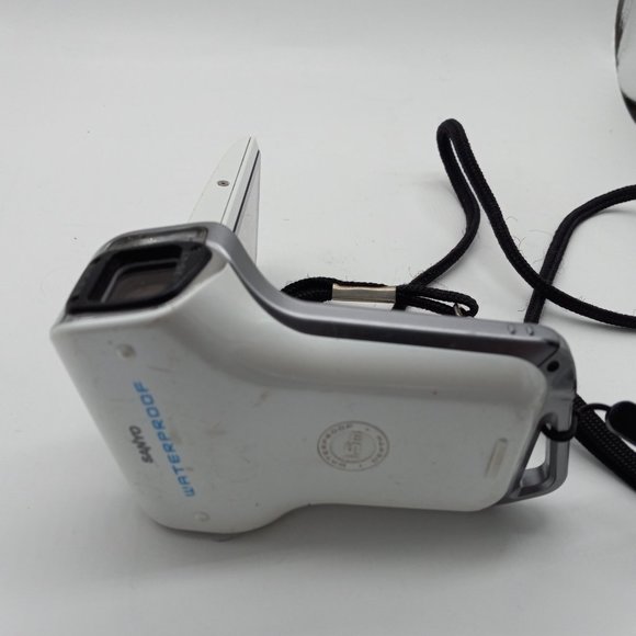 Sanyo Xacti Digital Movie Camera VPC-E2 *Waterproof* see notes - Picture 5 of 8